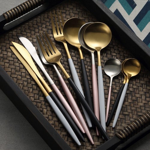 3종색상 12pcs 스푼 나이프 포크 풀 세트